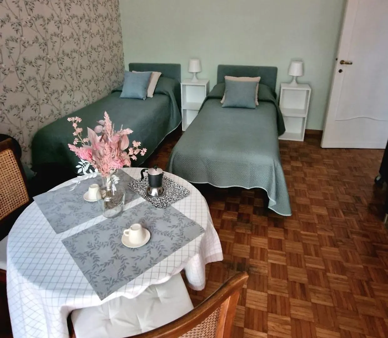 Alojamento de Acomodação e Pequeno-almoço Oasi A Roma B&B Itália