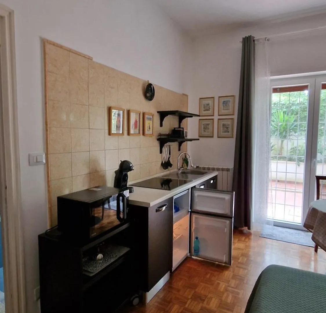 Oasi A Roma B&B Alojamento de Acomodação e Pequeno-almoço